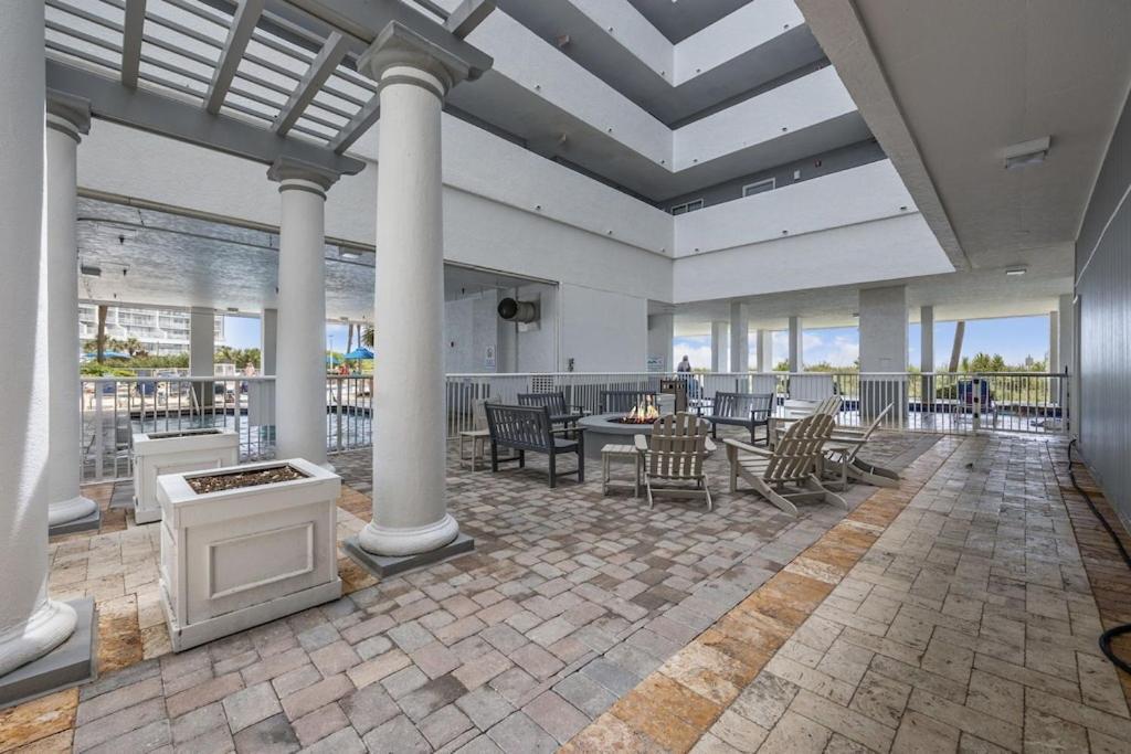 מירטל ביץ' Direct Oceanfront- King Bedroom- Amazing Views/Pools/Hot Tubs/Beach Access/Golf מראה חיצוני תמונה