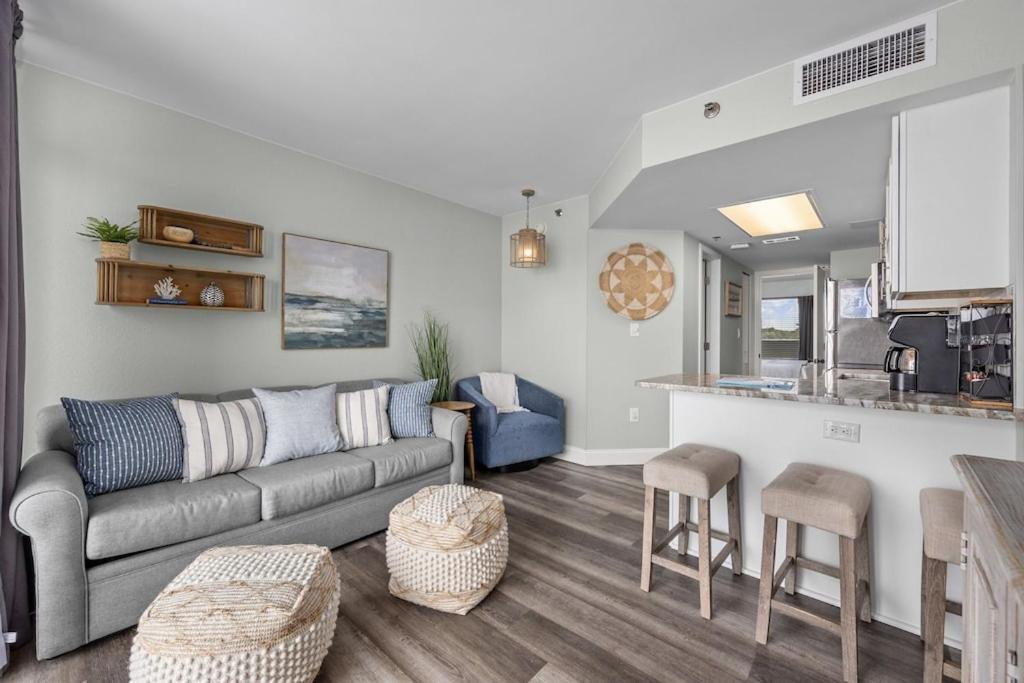 מירטל ביץ' Direct Oceanfront- King Bedroom- Amazing Views/Pools/Hot Tubs/Beach Access/Golf מראה חיצוני תמונה